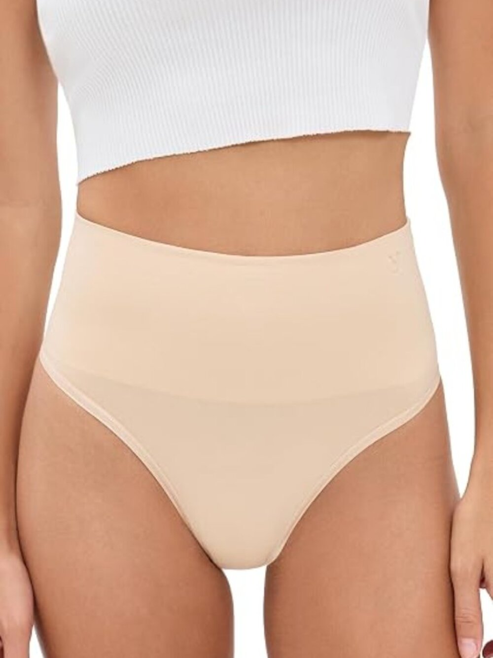 NWT Yummie Women's Seamless Shape Wear Thong Panty in Frappe Size L/XL YM24